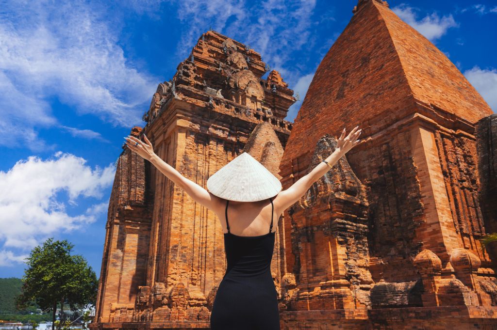 나트랑#비치 #빈원더스 #포나가르참탑 #나트랑대성당#바다뷰감성 #여유로운여행